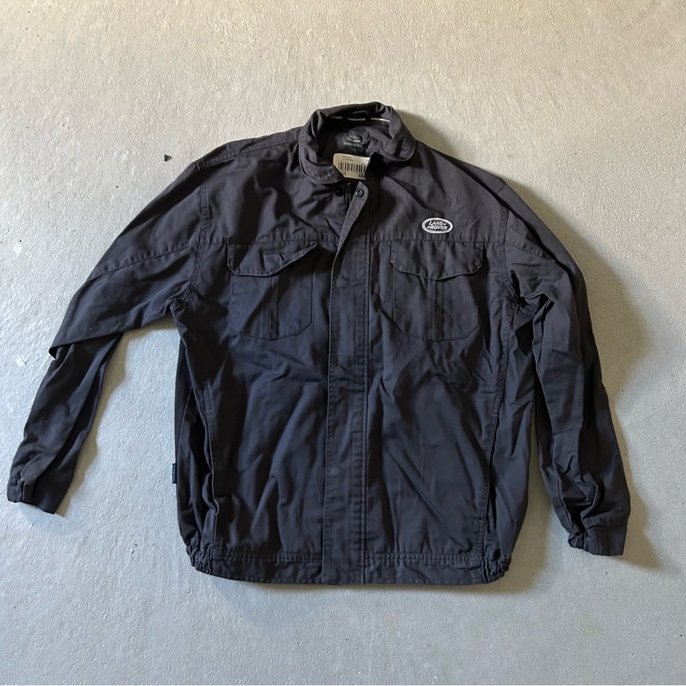 Land Rover mechanic shirt size marked XL but fits medium